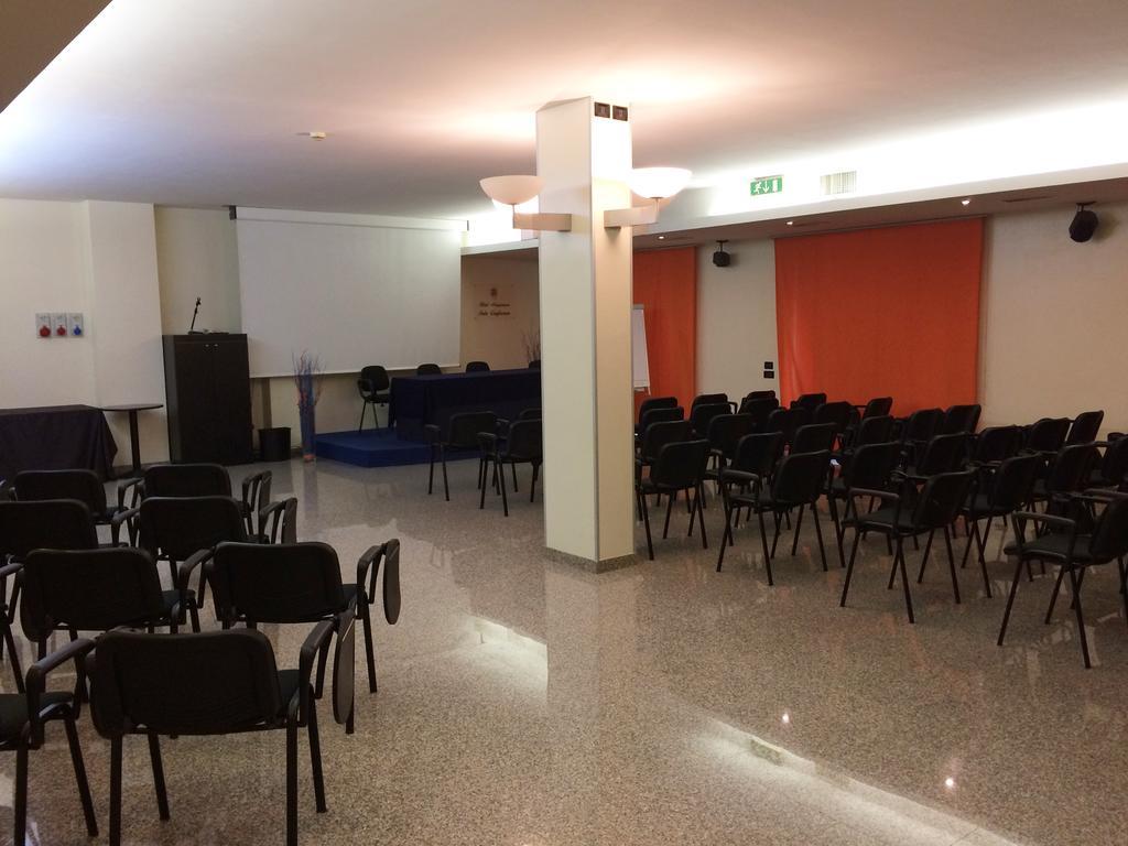 Hotel Ristorante Dragonara San Giovanni Teatino Extérieur photo